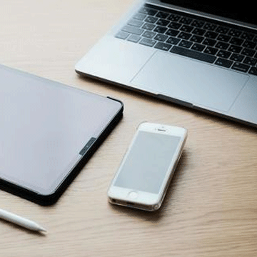 情報収集のための通信機器